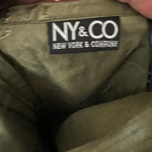 Vintage New York‎ & Co. Silk Skirt - Picture 6 of 6